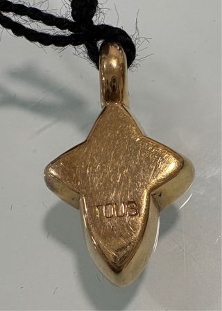 Colgante oro 18 k. Anillo oro 18 k.