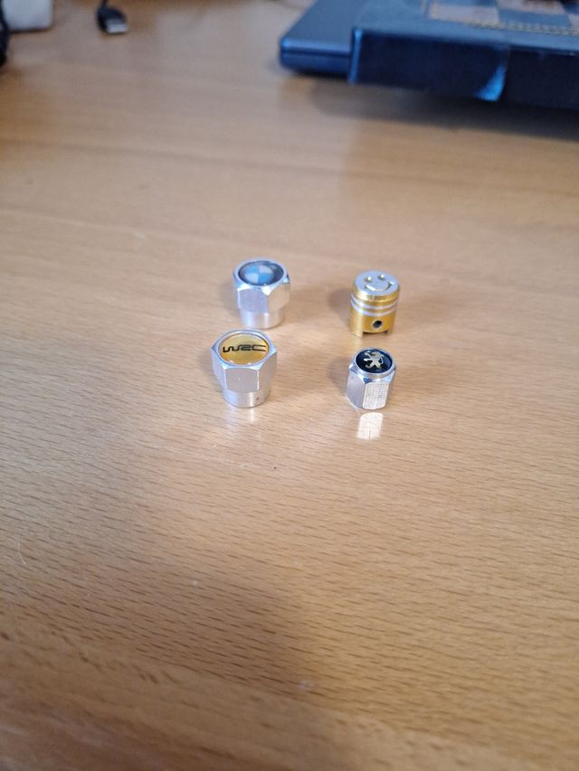 Tapones válvula: BMW, WRC, Peugeot