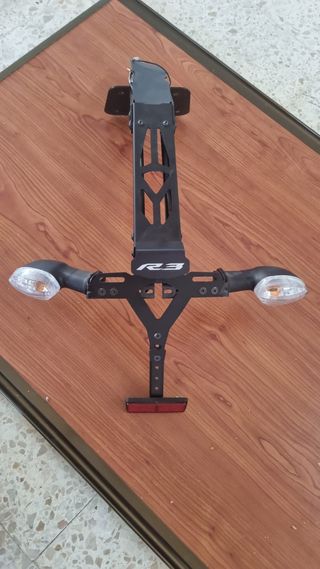Suporte placa Yamaha R3