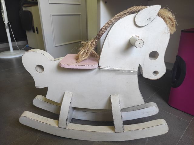 Caballito balancín madera vintage