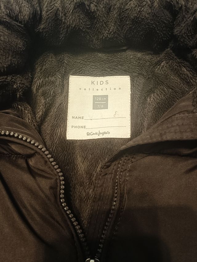 Abrigo marrón niña largo 60 ancho 40 manga 45