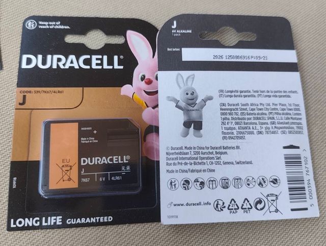 10 Pile Duracell LR61 - Nuove