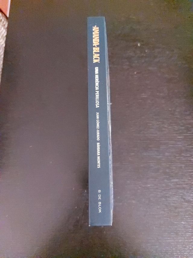 Amanda Black 1 - Una herència perillosa