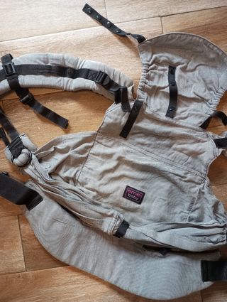 Mochila portabebés Emeibaby gris