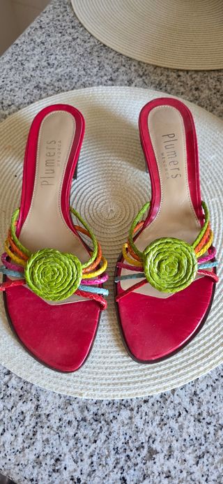 Sandalias rojas Plumers