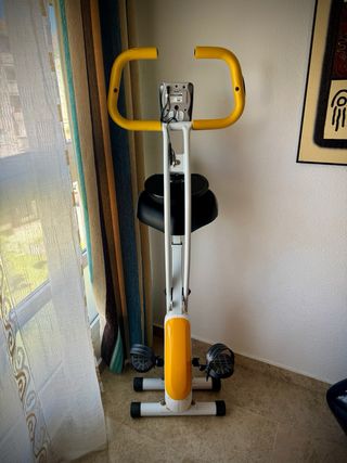 Bicicleta estática plegable