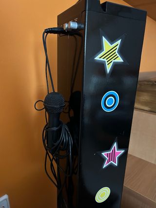 Karaoke Show Tower ItsMagical. Altavoz con mico.