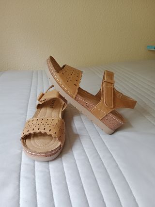Sandalias Camel mujer talla 38