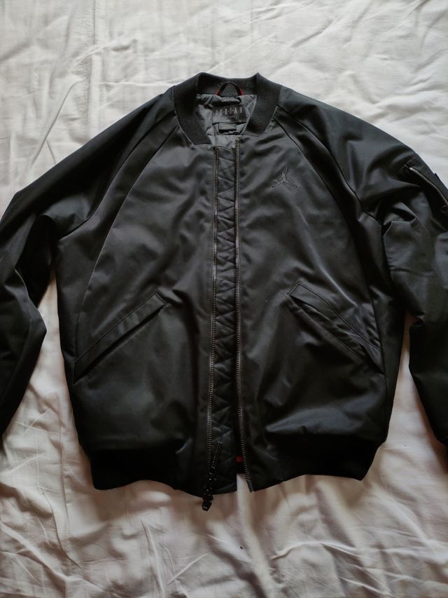 Cazadora Air Jordan bomber negra - M