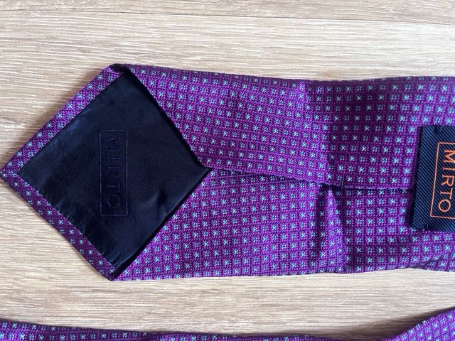 Corbata MRTO morada