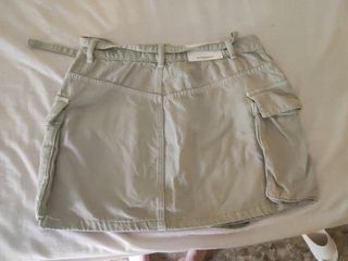Mini falda cargo verde Stradivarius Y2k