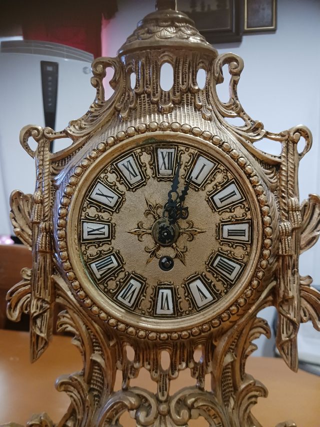 Reloj bronce y mármol antiguo