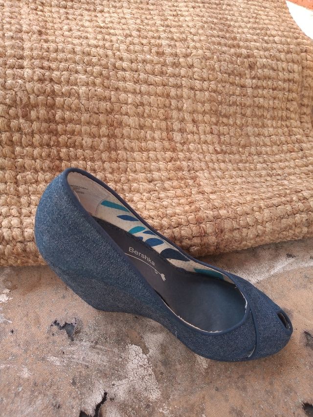 Zapatos cuña tela vaquera Berskha