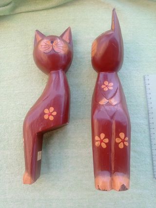 Gatos madera decorativos