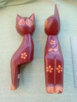 Gatos madera decorativos