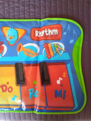 Piano musical infantil