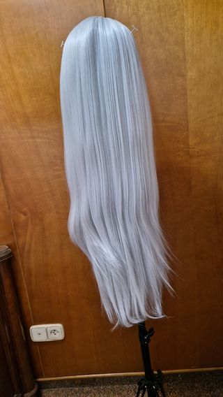 Peluca lacefront plateada cosplay