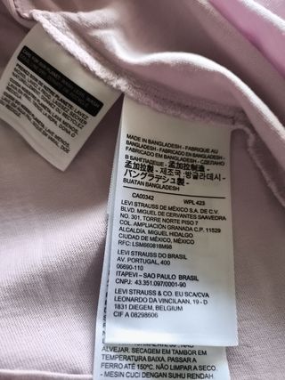 Camiseta Levi's Hombre M Rosa.bajada de precio.