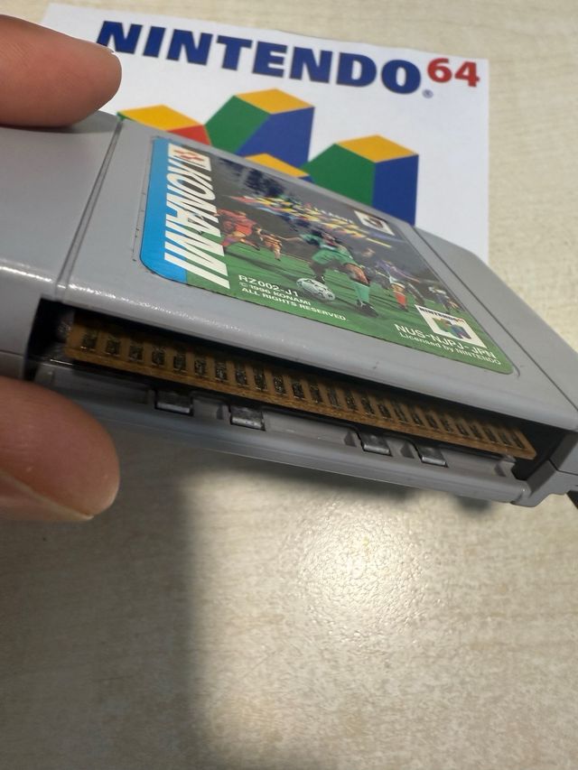 Joystick & Gioco Nintendo 64.