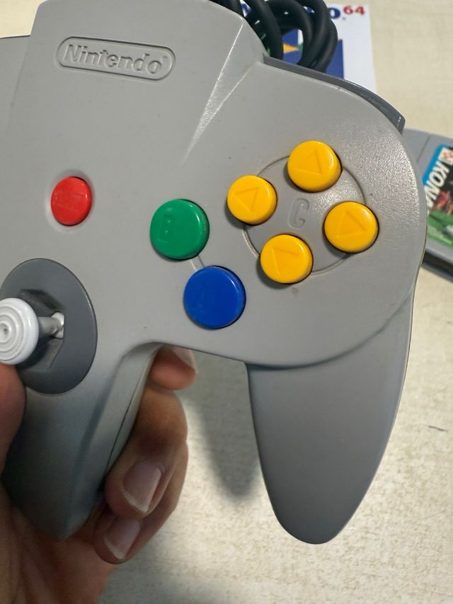 Joystick & Gioco Nintendo 64.