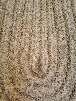 Alfombra artesana de yute antigua años 40 vintage