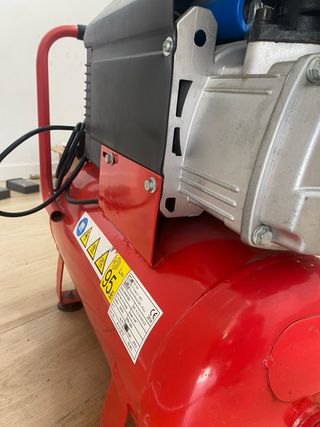 Compresor aire 24L 2HP Fiac