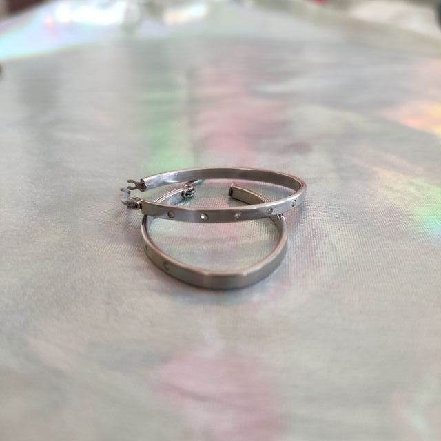 Aros Ovalados de acero inoxidable con brillos