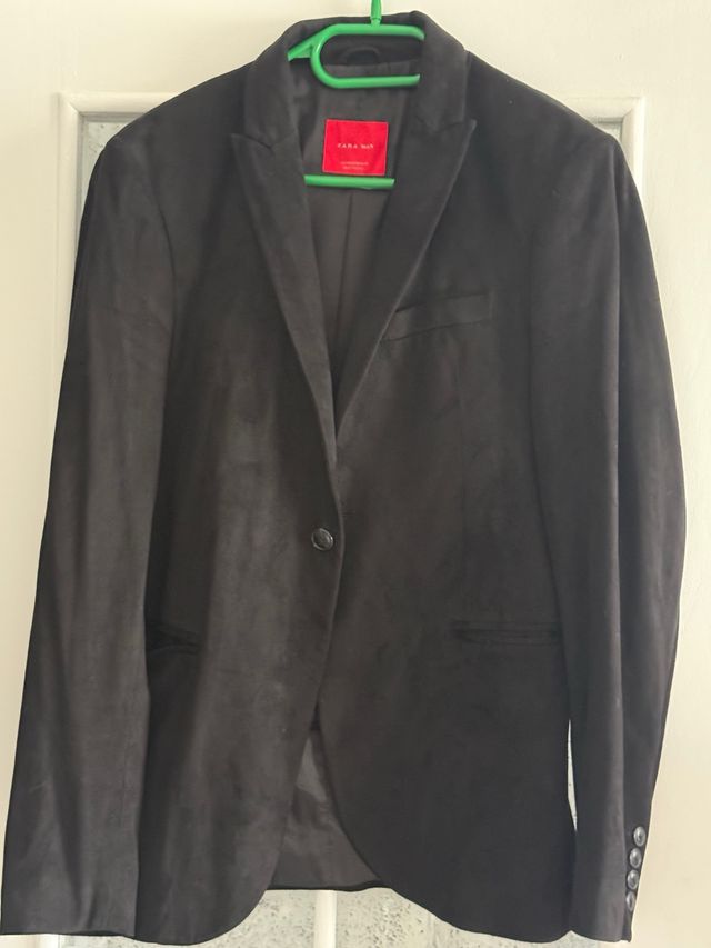 Chaqueta Zara Man negra - M