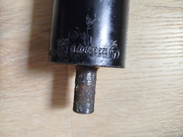 Amortiguadores Mercedes W123 familiar Sachs 102805