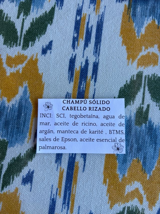 Champu solido cabello curly