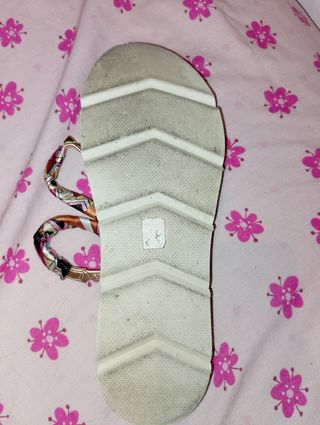 Sandalias doradas verano multicolor 