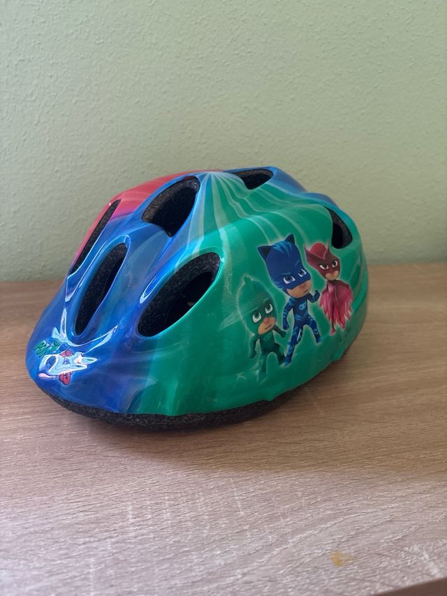 Casco infantil