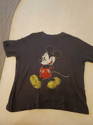 Camiseta Mickey H&M. Sin estrenar. 3 camisetas 12€