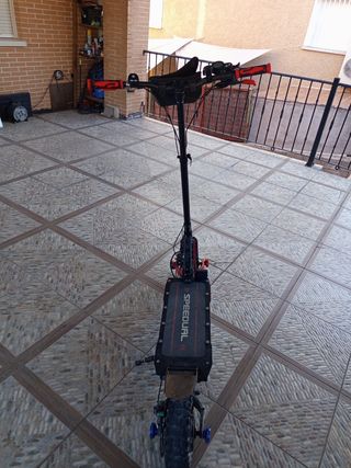 Patinete eléctrico todoterreno