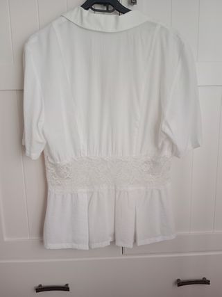 Blusa blanca encaje T.42/44