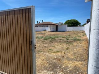 Parcela 685m² segregada y registrada,en Tejarejo.
