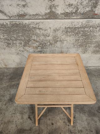 Mesa plegable Dandara de madera maciza de acacia FSC 100% 66 x 66 cm