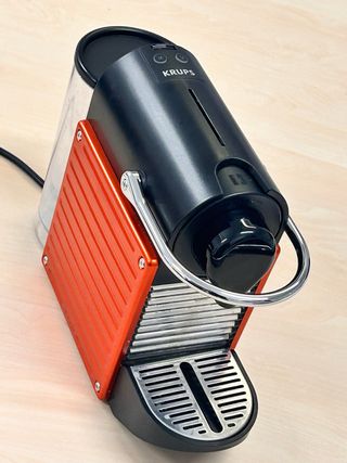 Cafetera Nespresso Krups - averiada