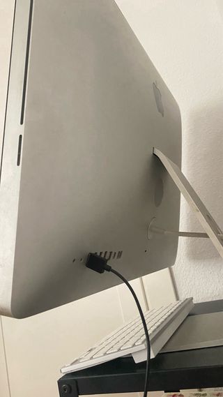 iMac 21" (2009) Core 2 Duo 3.06GHz