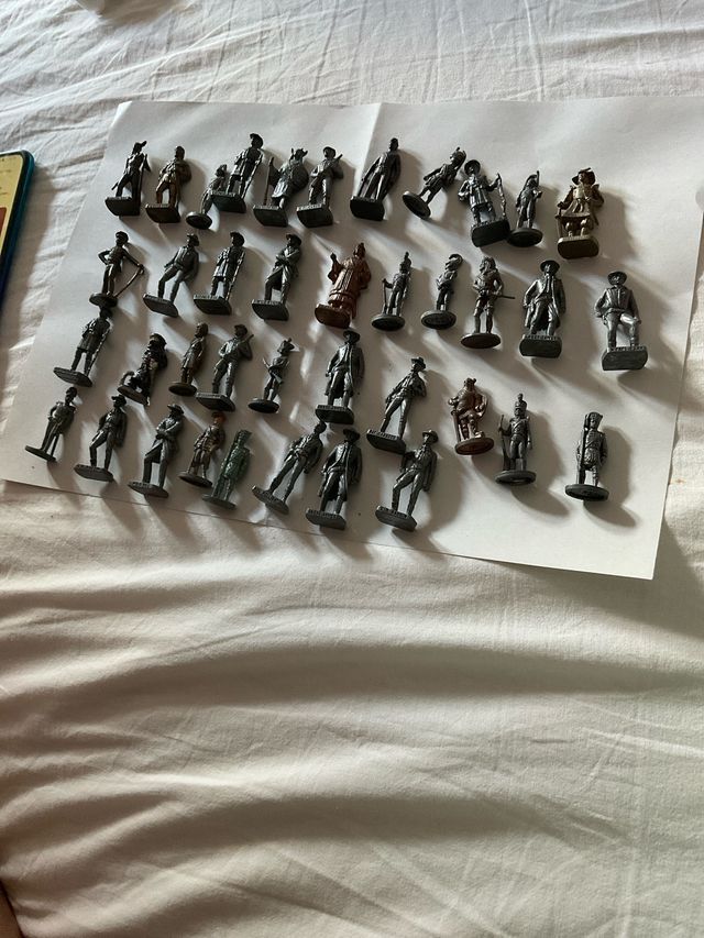 50 Soldatini kinder prezzo singolo 