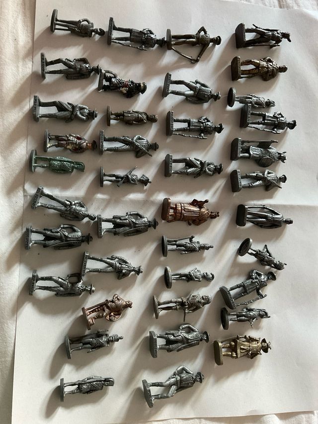 50 Soldatini kinder prezzo singolo 