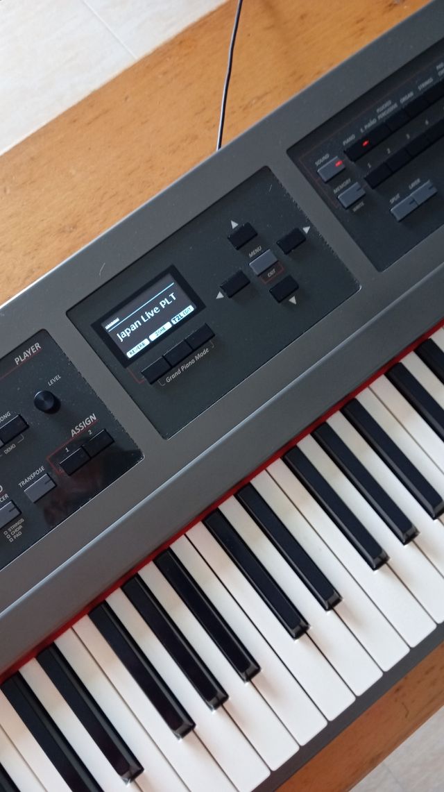 Piano de escenario Dexibell VIVO S7
