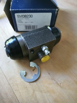 2 Cilindri Freno Ford Transit '86-'91