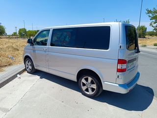 Volkswagen Transporter T5 2011