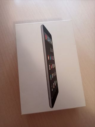 Caja iPad mini 2 WiFi 16GB Gris Espacial