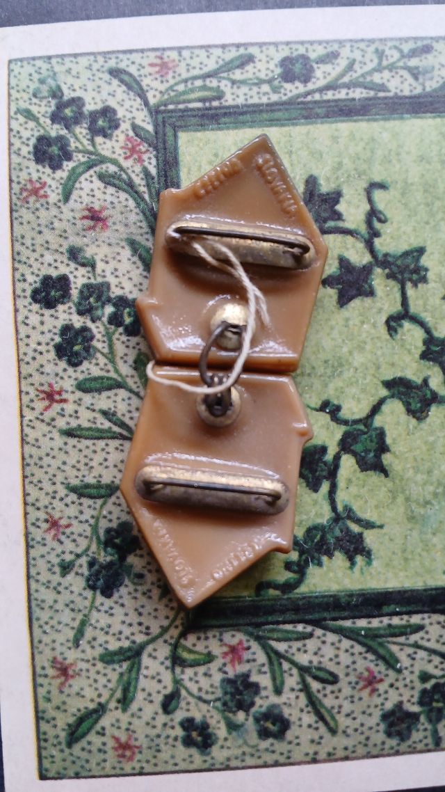 ▶️LOTE: •HEBILLA y ••BROCHES años 20-30 5×2cm