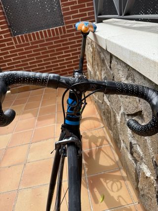 Bicicleta Carretera Fuji Carbono