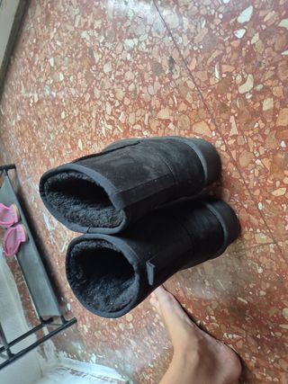 Botas UGG negras - talla 41