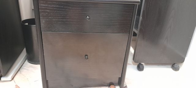 Mesa oficina - 1,80 x 1,10