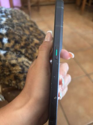 Oppo telefono argentato - stato perfetto
